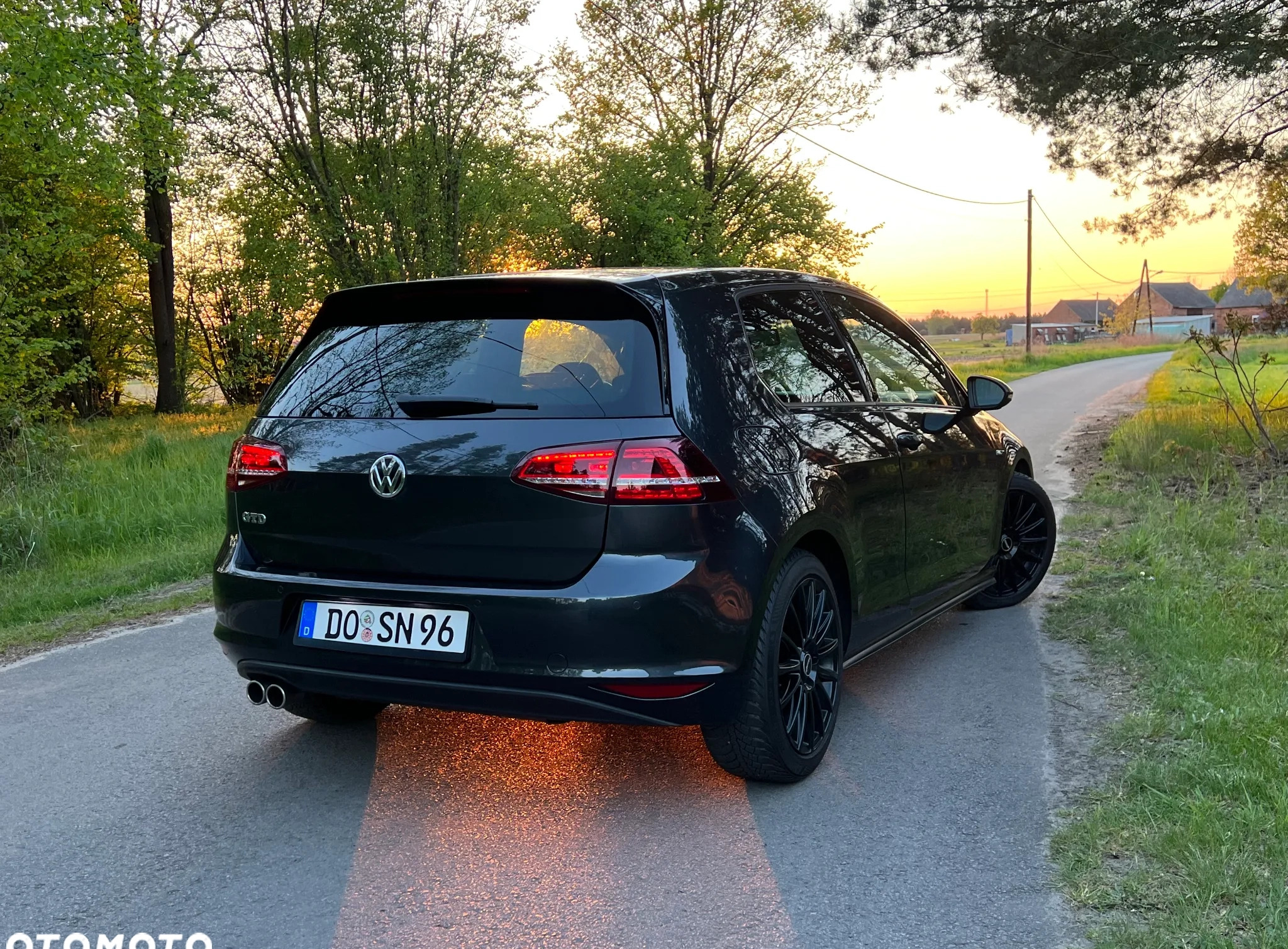 Volkswagen Golf cena 48499 przebieg: 219999, rok produkcji 2014 z Olecko małe 211